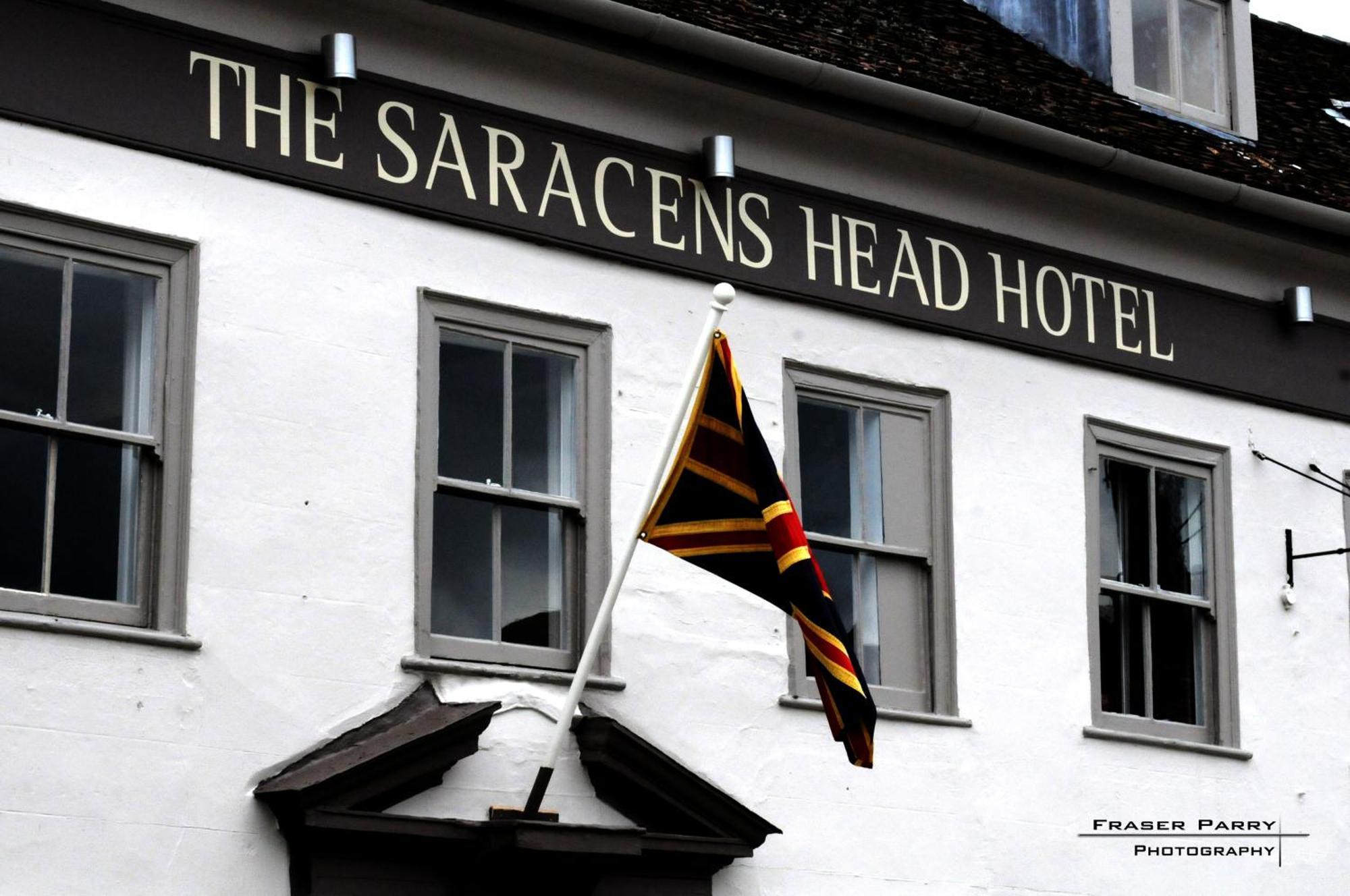 The Saracens Head Hotel Ґрейт-Данмоу Екстер'єр фото